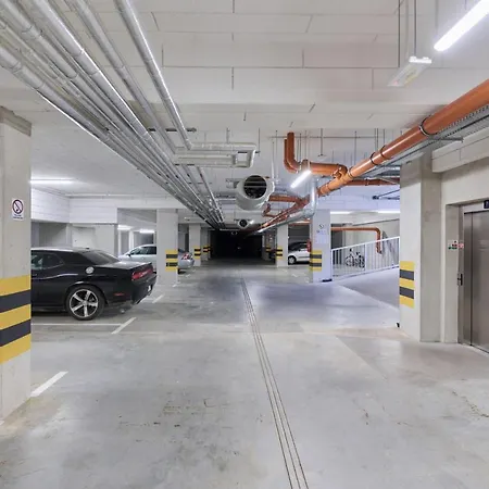 Piekna With Parking By Renters Lejlighed *