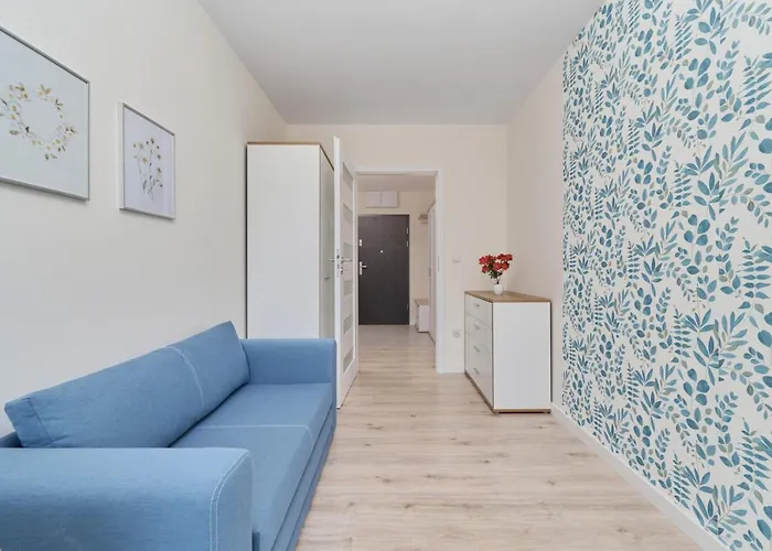 Piekna With Parking By Renters * Wroclaw