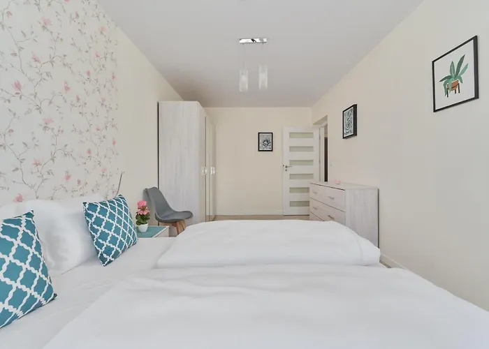 Piekna With Parking By Renters Apartment Wroclaw