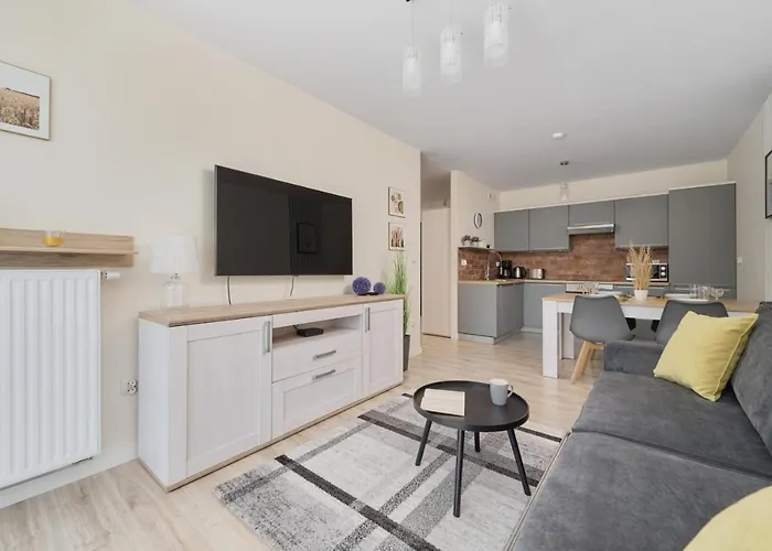 Piekna With Parking By Renters Apartment Wroclaw